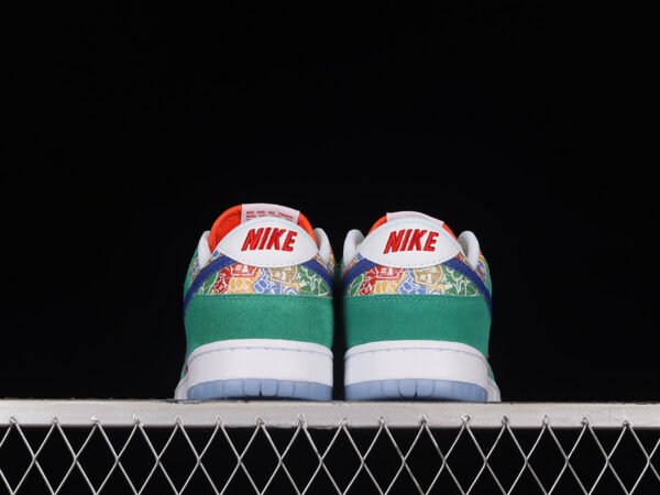 DUNK LOW SB FOAM FINGER STADIUM GREEN_WHITE_UNIVERSITY RED_OLD ROYAL