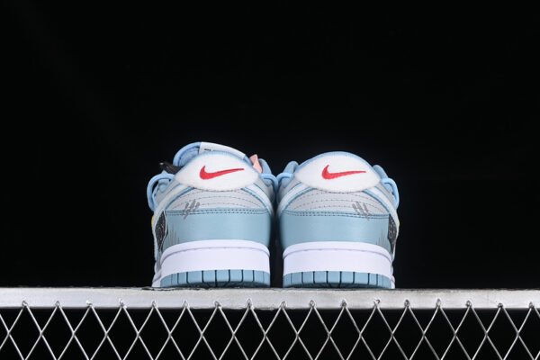 DUNK LOW SB CNY FLEECE SWOOSH_LIGHT BLUE