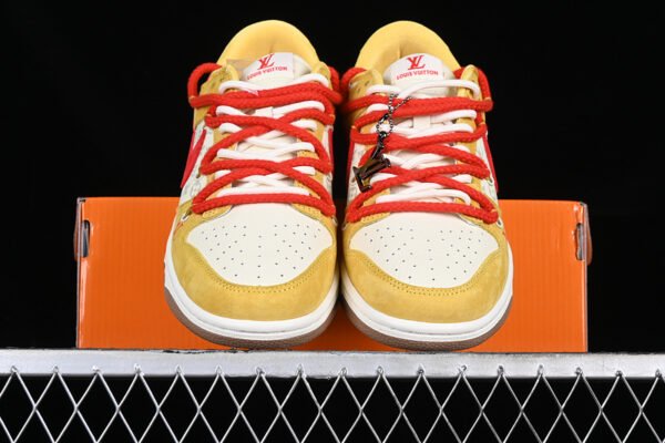 DUNK LOW LV WHITE_YELLOW_RED