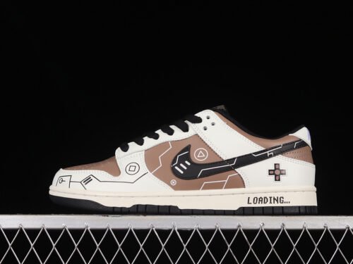 DUNK LOW SB PS5 WHITE_BROWN_BLACK