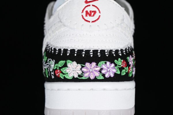 DUNK LOW DECON SB N7 LIGHT GREEN SPARK_SAIL_SUMMIT WHITE_UNIVERSITY RED