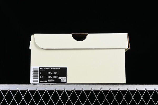DUNK LOW DECON SB N7 LIGHT GREEN SPARK_SAIL_SUMMIT WHITE_UNIVERSITY RED