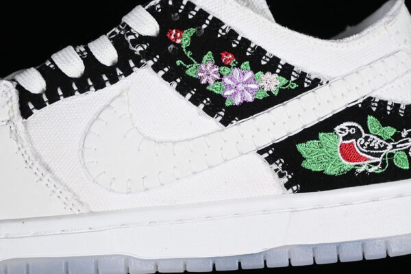 DUNK LOW DECON SB N7 LIGHT GREEN SPARK_SAIL_SUMMIT WHITE_UNIVERSITY RED