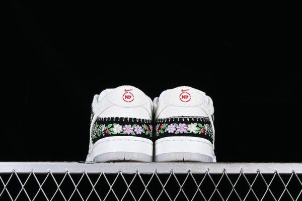 DUNK LOW DECON SB N7 LIGHT GREEN SPARK_SAIL_SUMMIT WHITE_UNIVERSITY RED