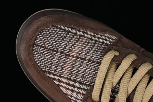DUNK LOW PRO SB TWEED BAROQUE BROWN_MUSHROOM