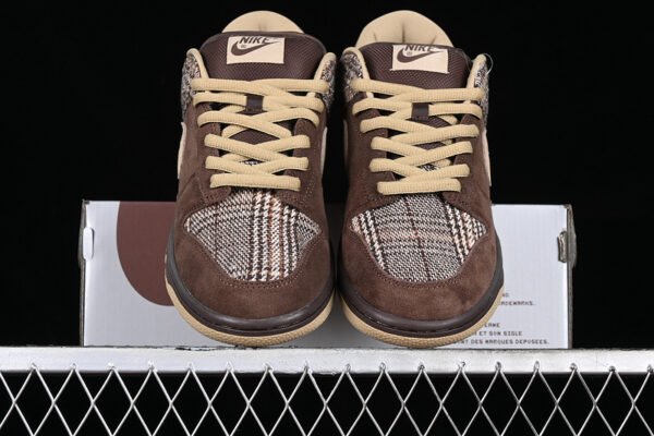 DUNK LOW PRO SB TWEED BAROQUE BROWN_MUSHROOM