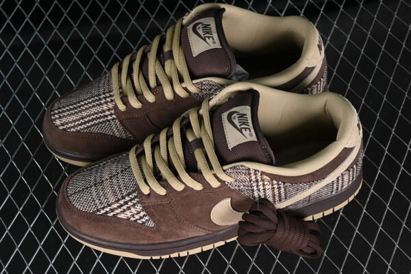 DUNK LOW PRO SB TWEED BAROQUE BROWN_MUSHROOM