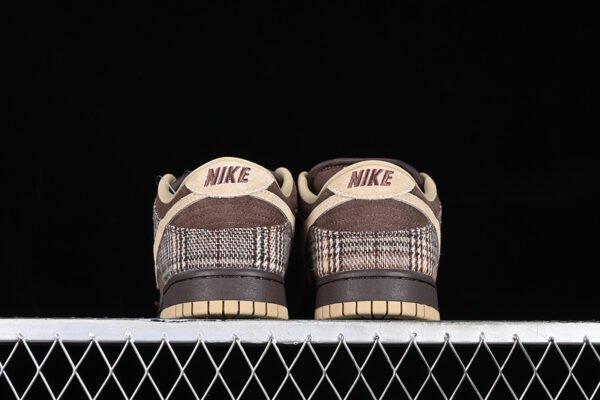 DUNK LOW PRO SB TWEED BAROQUE BROWN_MUSHROOM