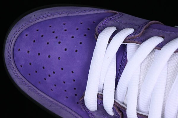 CONCEPTS X DUNK LOW SB PURPLE LOBSTER VOLTAGE PURPLE_COURT PURPLE-VOLTAGE PURPLE