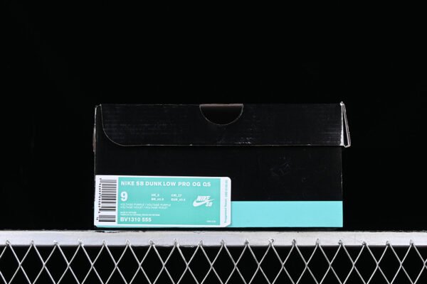 CONCEPTS X DUNK LOW SB PURPLE LOBSTER VOLTAGE PURPLE_COURT PURPLE-VOLTAGE PURPLE