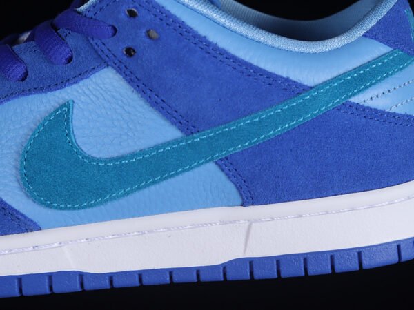 DUNK LOW PRO SB FRUITY PACK RACER BLUE_LASER BLUE_UNIVERSITY BLUE_WHITE