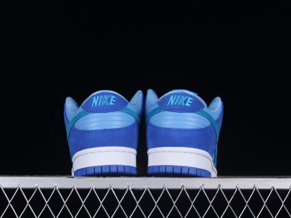DUNK LOW PRO SB FRUITY PACK RACER BLUE_LASER BLUE_UNIVERSITY BLUE_WHITE