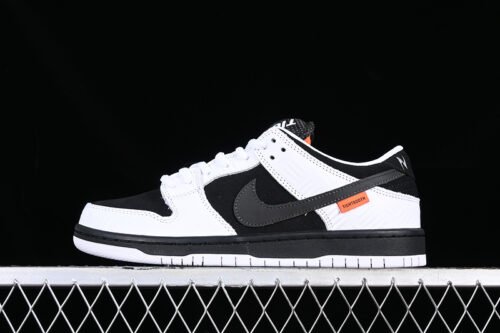 TIGHTBOOTH X DUNK LOW SB WHITE_BLACK_SAFETY ORANGE