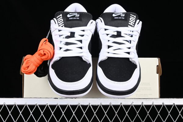 TIGHTBOOTH X DUNK LOW SB WHITE_BLACK_SAFETY ORANGE