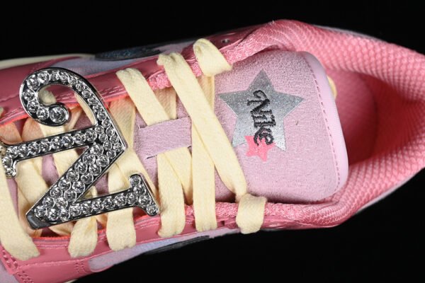 DUNK LOW LX BARBIE PINK FOAM_PALE VANILLA_BLACK_LOTUS PINK