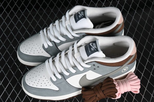 YUTO HORIGOME X DUNK LOW SB WHITE_GREEN_BLUE_BROWN
