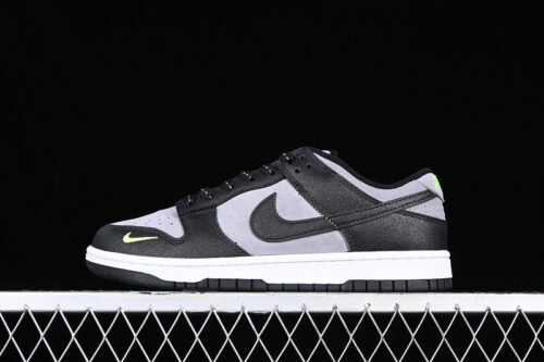 DUNK LOW BLACK_GREY_GREEN STRIKE