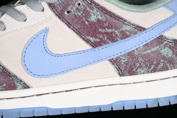 CRENSHAW SKATE CLUB X DUNK LOW SB SAIL_LIGHT BLUE_CEDAR