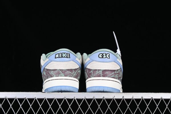 CRENSHAW SKATE CLUB X DUNK LOW SB SAIL_LIGHT BLUE_CEDAR