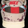 DUNK LOW PRO SB FREDDY KRUEGER TAUPE_CHROME