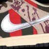 DUNK LOW PRO SB FREDDY KRUEGER TAUPE_CHROME