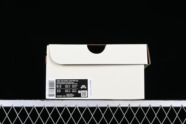 APRIL SKATEBOARDS X DUNK LOW SB TURBO GREEN_METALLIC SILVER_TURBO GREEN