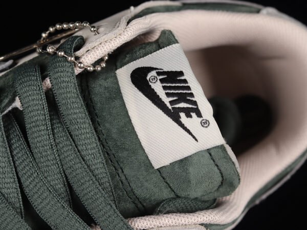 TOMO KATSUHIRO DUNK LOW SB STEAMBOY OST GREY_GREEN_BLACK_PINK