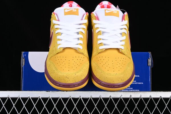 DUNK LOW PREMIUM SB YLLW OCHRE_TERRA BROWN