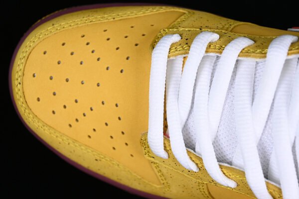 DUNK LOW PREMIUM SB YLLW OCHRE_TERRA BROWN