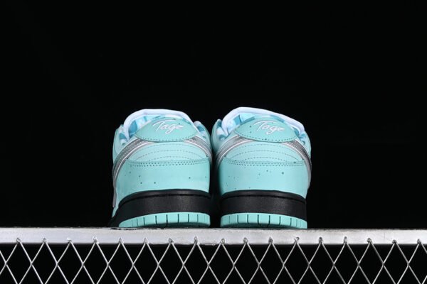 CONCEPTS X SB DUNK LOW BLUE_SLIVER