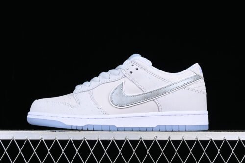 CONCEPTS X DUNK LOW OG SB QS WHITE LOBSTER FRIENDS FAMILY WHITE_PHOTON DUST_PURE