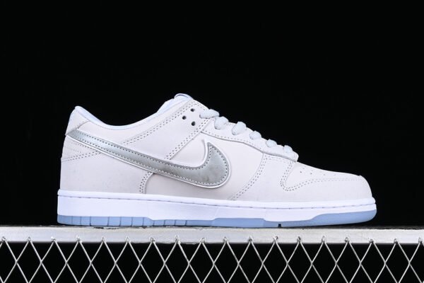 CONCEPTS X DUNK LOW OG SB QS WHITE LOBSTER FRIENDS FAMILY WHITE_PHOTON DUST_PURE
